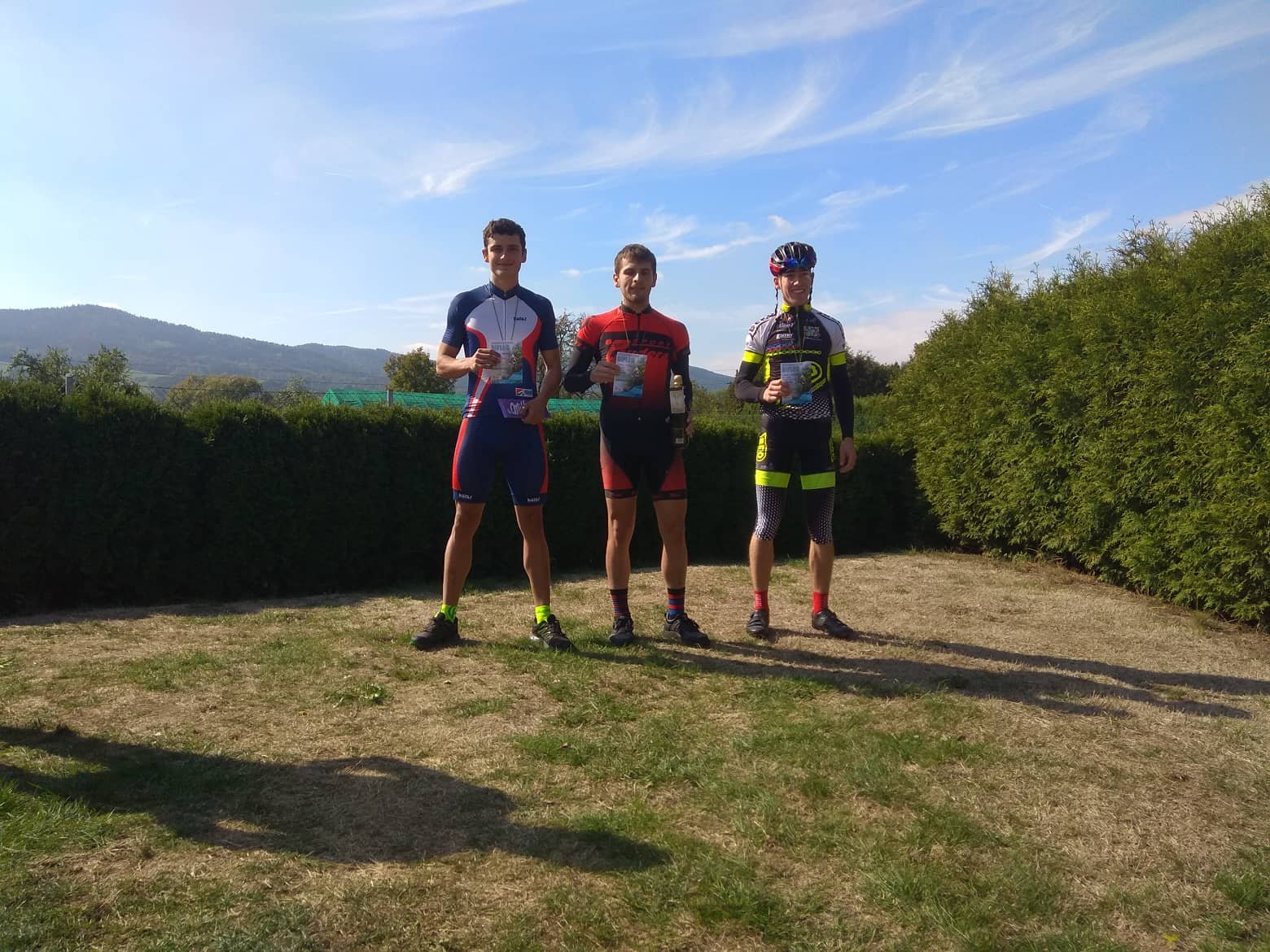 42779558_1892072557754332_2574950859523751936_o